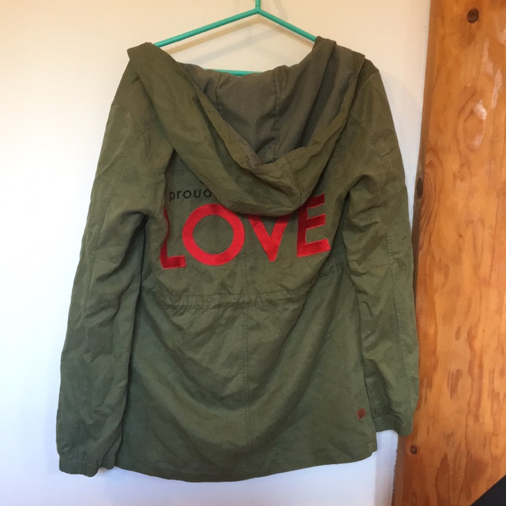 Jacket - Picture 3 of 6